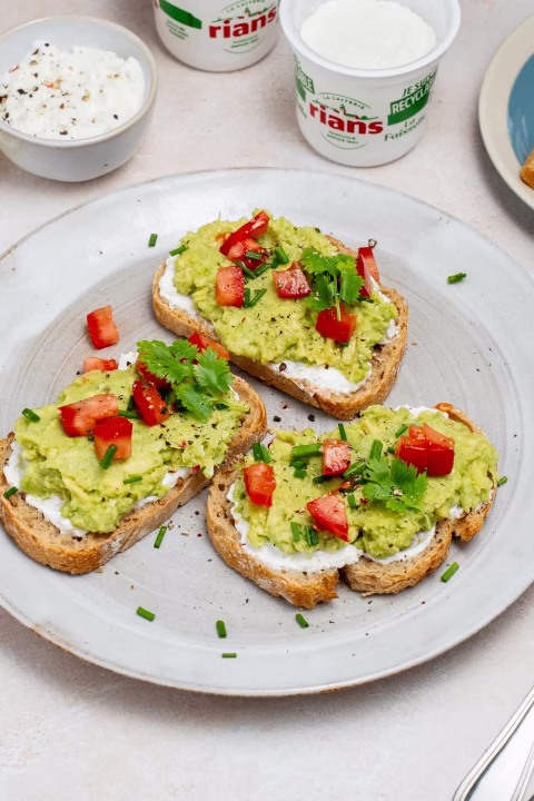 Avocado toast grillé