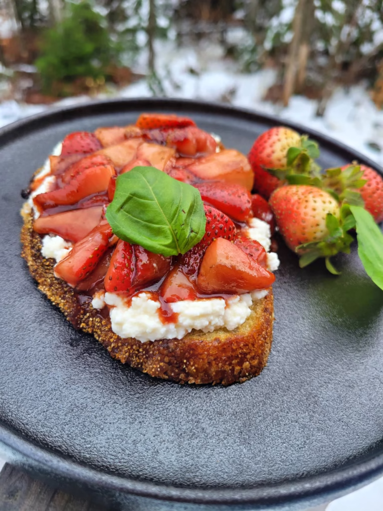 Toasts Fraîcheur à la Ricotta et Fruits Rouges à l'Air Fryer